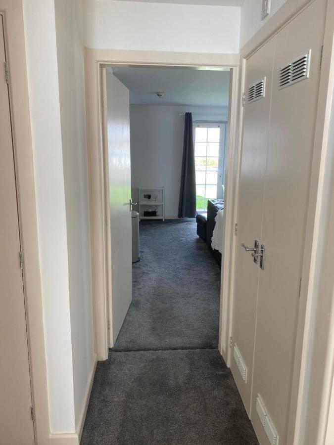 Marine Viewing 2 Bedrooms Flat Manchester Kültér fotó